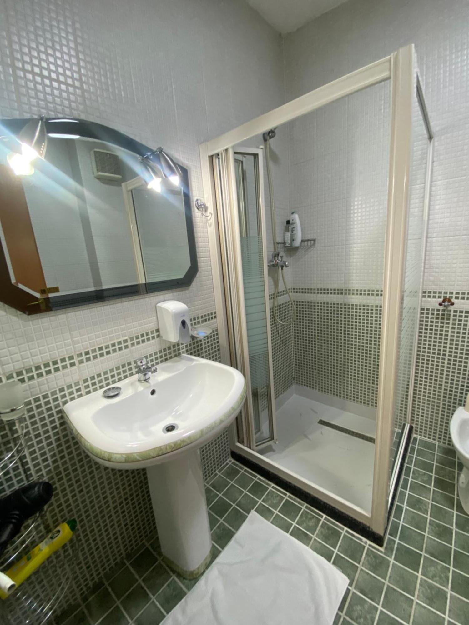 Rtsh Apartment 티라나 외부 사진